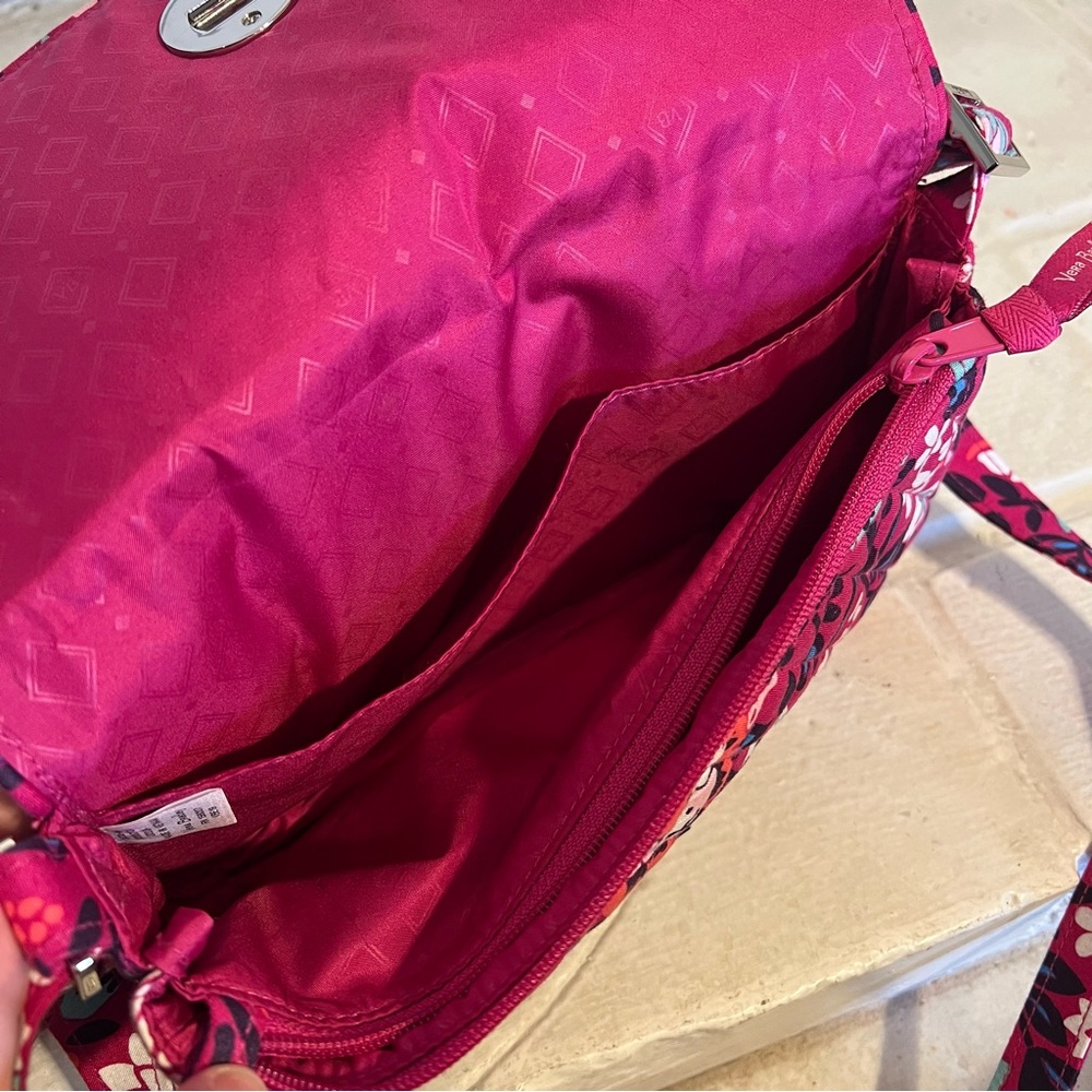Vera Bradley Turnlock Crossbody Bag Bloom Berry - Picture 9 of 10